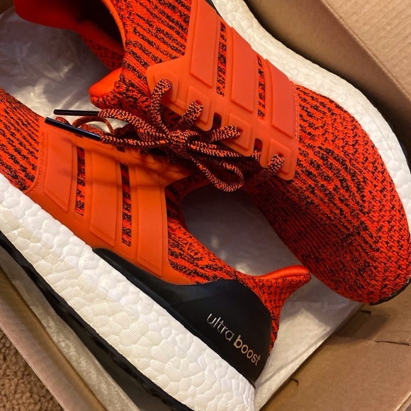 Adidas UltraBoost 3.0 Energy Red size 10.5 - Picture 3 of 11